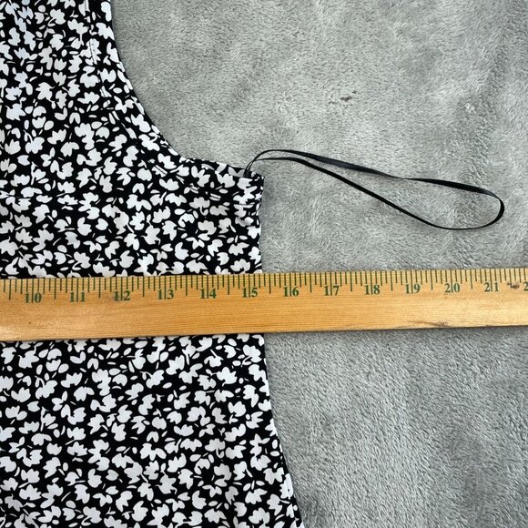 Vince Camuto XS Sleeveless Black & White Floral Blouse NWT 3027 - Picture 8 of 8